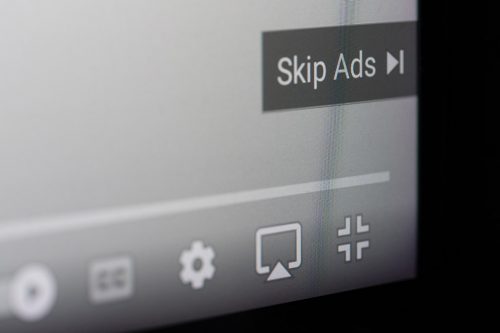 YouTube’s Latest Ad Strategy Displays Ads When You Pause A Video